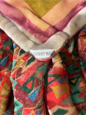 Johnny Was Magaly Laurel Canyon Cozy Blanket Queen Reversible w/ Storage Bag